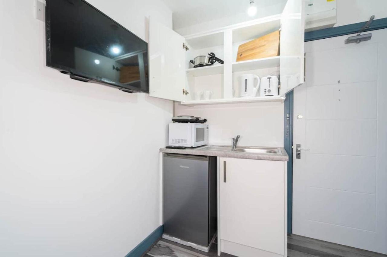 Cosy Urban Studio Oasis, Moments From Attractions Apartamento Birmingham Exterior foto